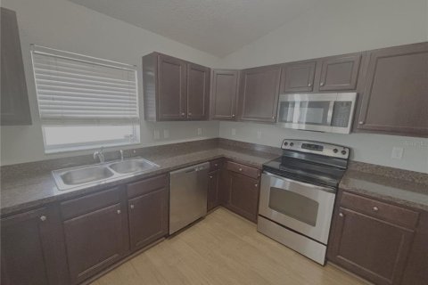 Villa ou maison à louer à Ocala, Floride: 3 chambres, 137.59 m2 № 2289943 - photo 7