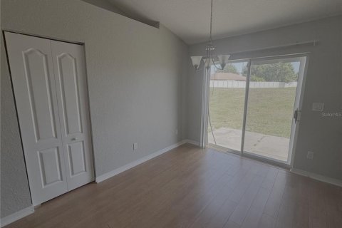 Villa ou maison à louer à Ocala, Floride: 3 chambres, 137.59 m2 № 2289943 - photo 9
