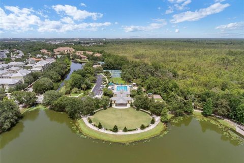 Condo in Celebration, Florida, 3 bedrooms № 2094255 - photo 18