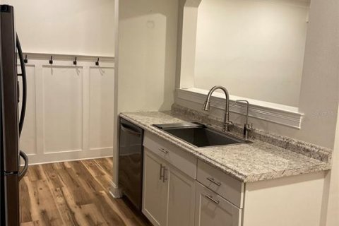 Condo in Celebration, Florida, 3 bedrooms № 2094255 - photo 12