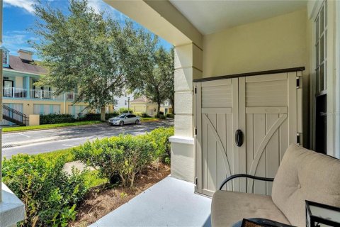 Condo in Celebration, Florida, 3 bedrooms № 2094255 - photo 7