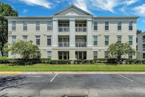 Condo in Celebration, Florida, 3 bedrooms № 2094255 - photo 2