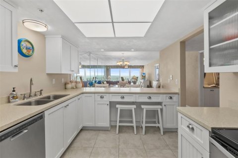 Condominio en venta en Daytona Beach Shores, Florida, 2 dormitorios, 126.63 m2 № 1913216 - foto 18