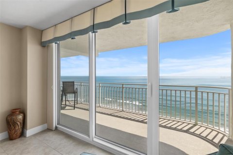 Condominio en venta en Daytona Beach Shores, Florida, 2 dormitorios, 126.63 m2 № 1913216 - foto 23