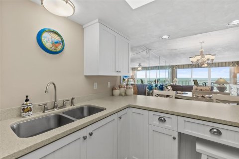 Condominio en venta en Daytona Beach Shores, Florida, 2 dormitorios, 126.63 m2 № 1913216 - foto 19
