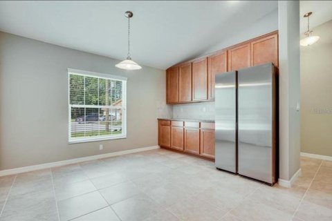 Casa en alquiler en Palm Coast, Florida, 4 dormitorios, 172.61 m2 № 1869816 - foto 4