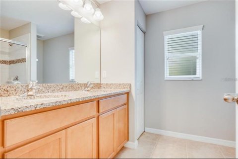 Casa en alquiler en Palm Coast, Florida, 4 dormitorios, 172.61 m2 № 1869816 - foto 7
