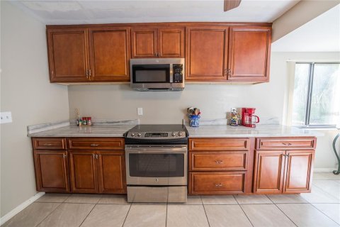 Adosado en venta en Ocala, Florida, 2 dormitorios, 126.35 m2 № 2141984 - foto 14