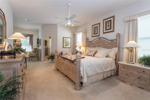 Casa en venta en Palm Coast, Florida, 3 dormitorios, 226.77 m2 № 2386704 - foto 5