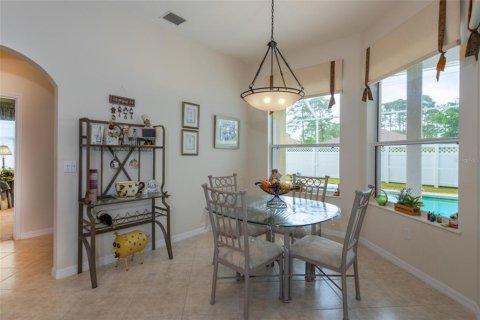 Casa en venta en Palm Coast, Florida, 3 dormitorios, 226.77 m2 № 2386704 - foto 11