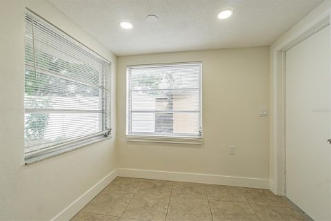 House in Holiday, Florida 3 bedrooms, 122.63 sq.m. № 1900829 - photo 9