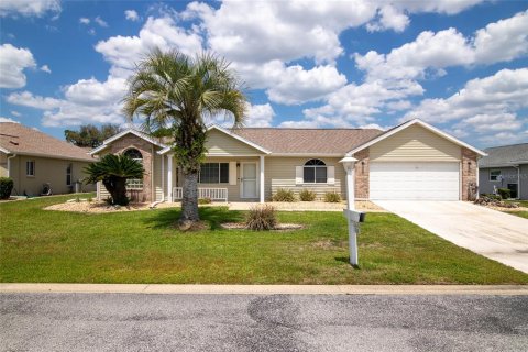 Casa en Ocala, Florida 2 dormitorios, 108.23 m2 № 2098783