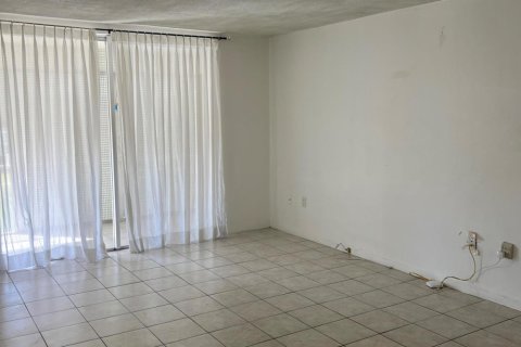 Condominio en venta en Aventura, Florida, 2 dormitorios, 89.65 m2 № 2146186 - foto 7