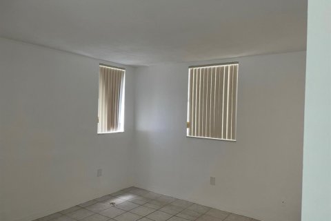 Condominio en venta en Aventura, Florida, 2 dormitorios, 89.65 m2 № 2146186 - foto 15