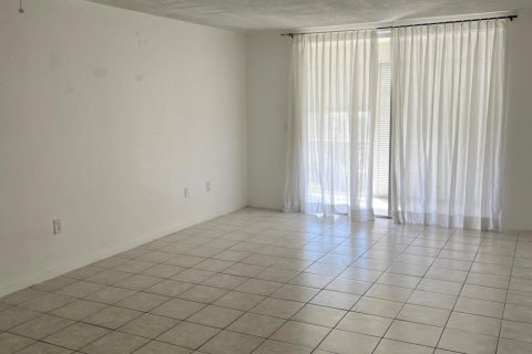 Condominio en venta en Aventura, Florida, 2 dormitorios, 89.65 m2 № 2146186 - foto 4