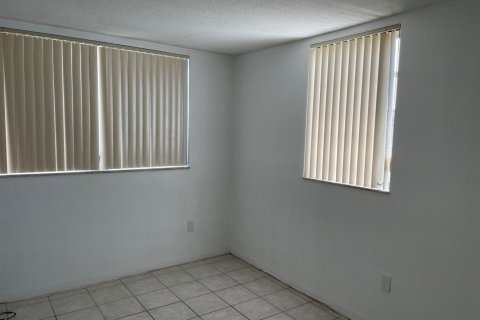Condominio en venta en Aventura, Florida, 2 dormitorios, 89.65 m2 № 2146186 - foto 14