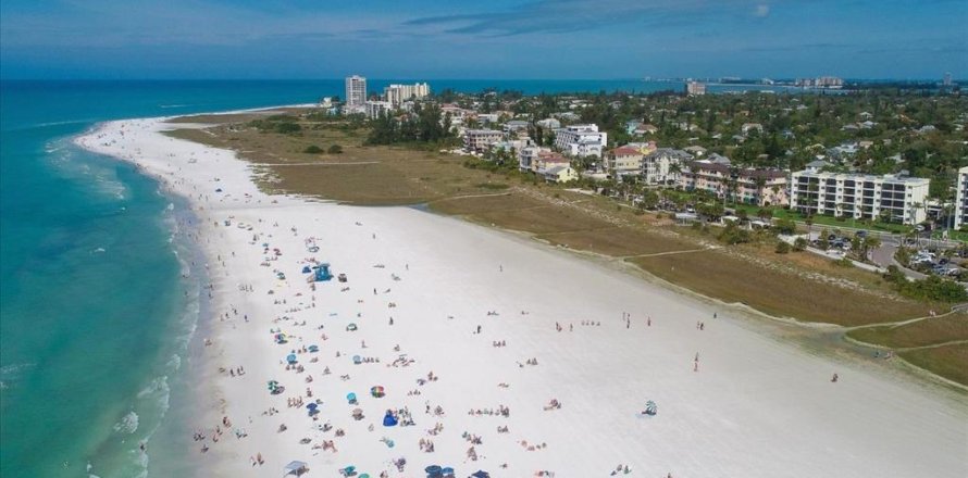 Villa ou maison à Sarasota, Floride 2 chambres, 87.42 m2 № 2125754