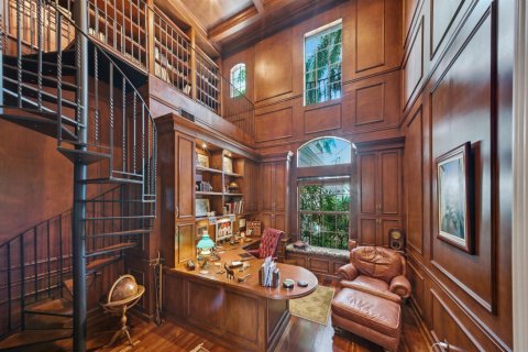 House in Palm Beach Gardens, Florida 5 bedrooms, 494.61 sq.m. № 2146651 - photo 16