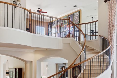 House in Palm Beach Gardens, Florida 5 bedrooms, 494.61 sq.m. № 2146651 - photo 29