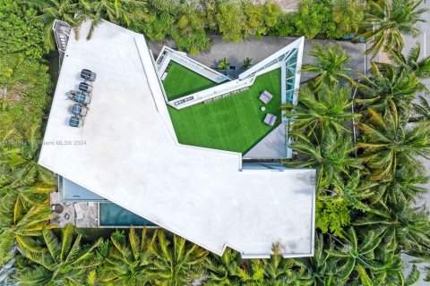 Casa en venta en Golden Beach, Florida, 6 dormitorios, 673.45 m2 № 1703289 - foto 10