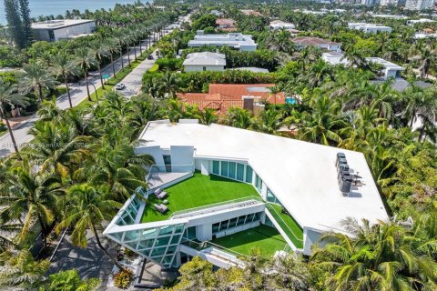Casa en venta en Golden Beach, Florida, 6 dormitorios, 673.45 m2 № 1703289 - foto 1