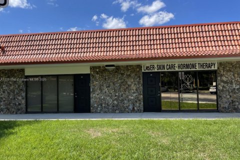 Propiedad comercial en venta en Plantation, Florida № 1705437 - foto 26