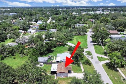 House in Tampa, Florida 3 bedrooms, 92.9 sq.m. № 1805299 - photo 30