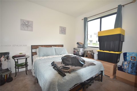 Townhouse in Miami, Florida 3 bedrooms, 122.63 sq.m. № 2060888 - photo 16