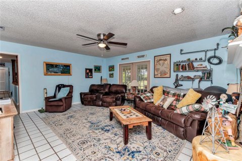 House in Citra, Florida 3 bedrooms, 174.1 sq.m. № 1680738 - photo 23
