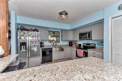 House in Citra, Florida 3 bedrooms, 174.1 sq.m. № 1680738 - photo 19