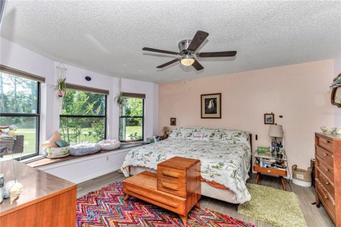 House in Citra, Florida 3 bedrooms, 174.1 sq.m. № 1680738 - photo 28