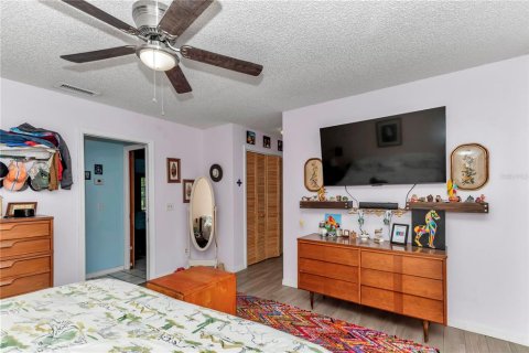 House in Citra, Florida 3 bedrooms, 174.1 sq.m. № 1680738 - photo 29