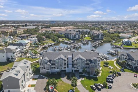 Condominio en venta en New Port Richey, Florida, 1 dormitorio, 63.17 m2 № 1536677 - foto 2