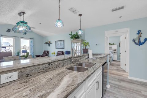 Condominio en venta en New Port Richey, Florida, 1 dormitorio, 63.17 m2 № 1536677 - foto 6