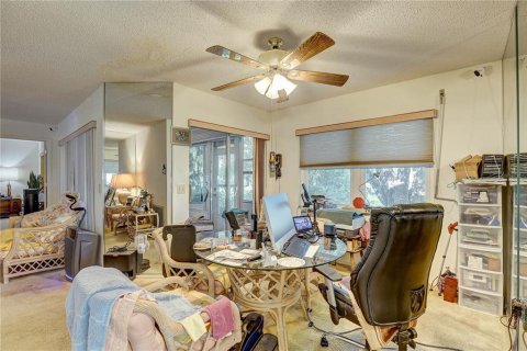 Casa en venta en New Port Richey, Florida, 2 dormitorios, 114.27 m2 № 1833344 - foto 18