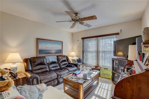 Casa en venta en New Port Richey, Florida, 2 dormitorios, 114.27 m2 № 1833344 - foto 25