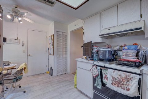 Casa en venta en New Port Richey, Florida, 2 dormitorios, 114.27 m2 № 1833344 - foto 14