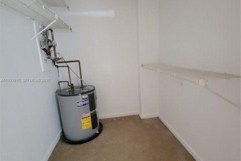 Снять в аренду квартиру в Дорал, Флорида 2 спальни, 96.25м2, № 1988151 - фото 14