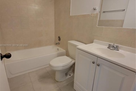 Снять в аренду квартиру в Дорал, Флорида 2 спальни, 96.25м2, № 1988151 - фото 19