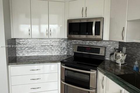 Condominio en alquiler en Sunny Isles Beach, Florida, 2 dormitorios, 176.79 m2 № 2054590 - foto 27