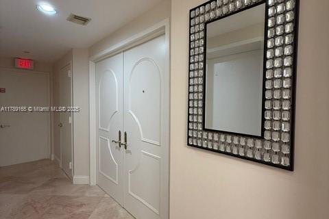Condominio en alquiler en Sunny Isles Beach, Florida, 2 dormitorios, 176.79 m2 № 2054590 - foto 8