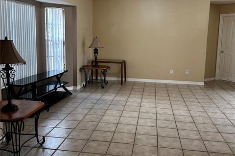 House in Davenport, Florida 3 bedrooms, 147.9 sq.m. № 1524346 - photo 8