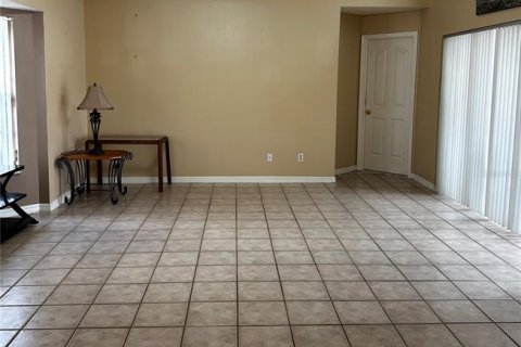 House in Davenport, Florida 3 bedrooms, 147.9 sq.m. № 1524346 - photo 11