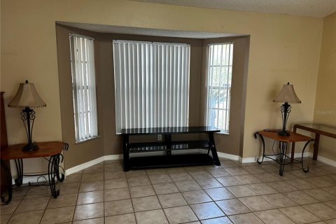 House in Davenport, Florida 3 bedrooms, 147.9 sq.m. № 1524346 - photo 9