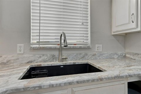 Copropriété à vendre à Crystal River, Floride: 2 chambres, 121.79 m2 № 2296435 - photo 20