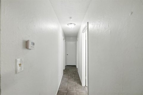 Casa en venta en Apopka, Florida, 3 dormitorios, 125.6 m2 № 1911236 - foto 25