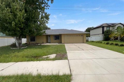 Casa en Kissimmee, Florida 3 dormitorios, 110.93 m2 № 2227762