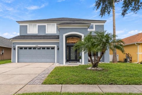 House in Lutz, Florida 4 bedrooms, 272.2 sq.m. № 2425956 - photo 2
