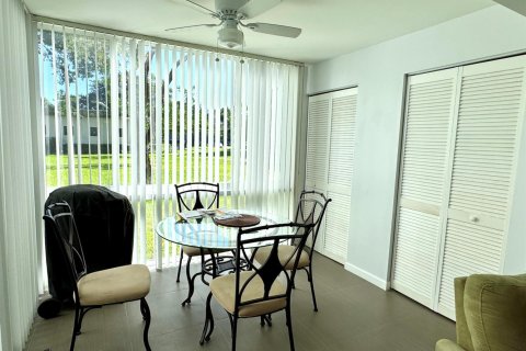 Condo in Boca Raton, Florida, 1 bedroom  № 2399995 - photo 6