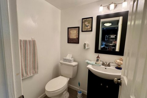 Condo in Boca Raton, Florida, 1 bedroom  № 2399995 - photo 8